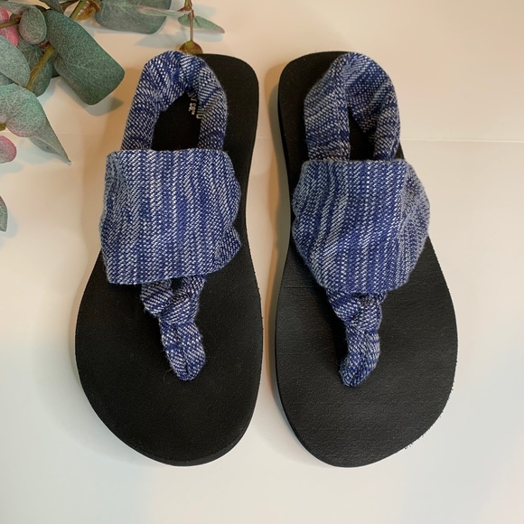 Mossimo Supply Co. Shoes - Mossimo Supply Co. Blue Yoga Mat Sandals